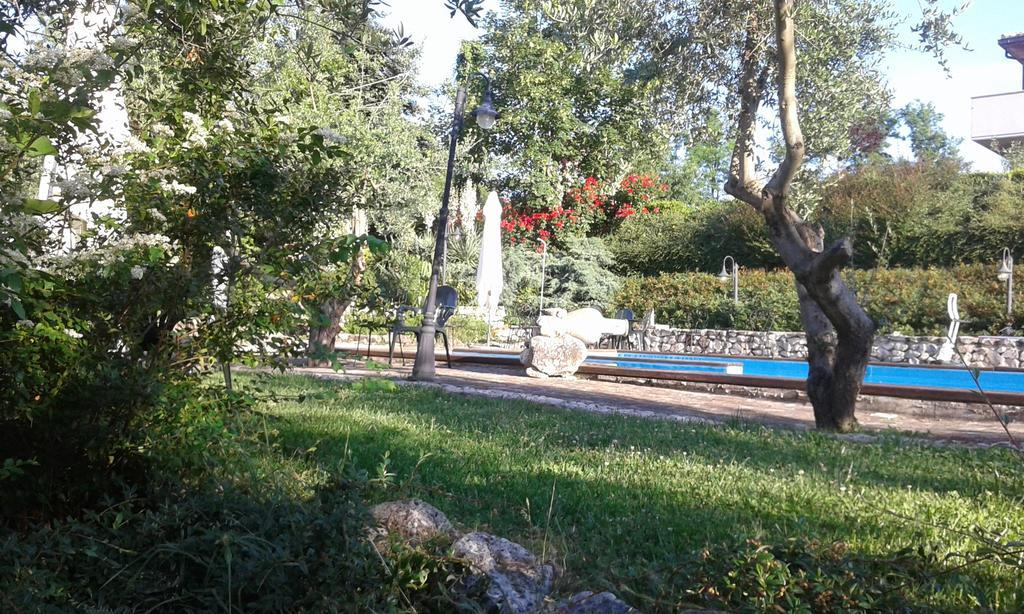 Agriturismo La Solagna Villa Montebello di Bertona Dış mekan fotoğraf