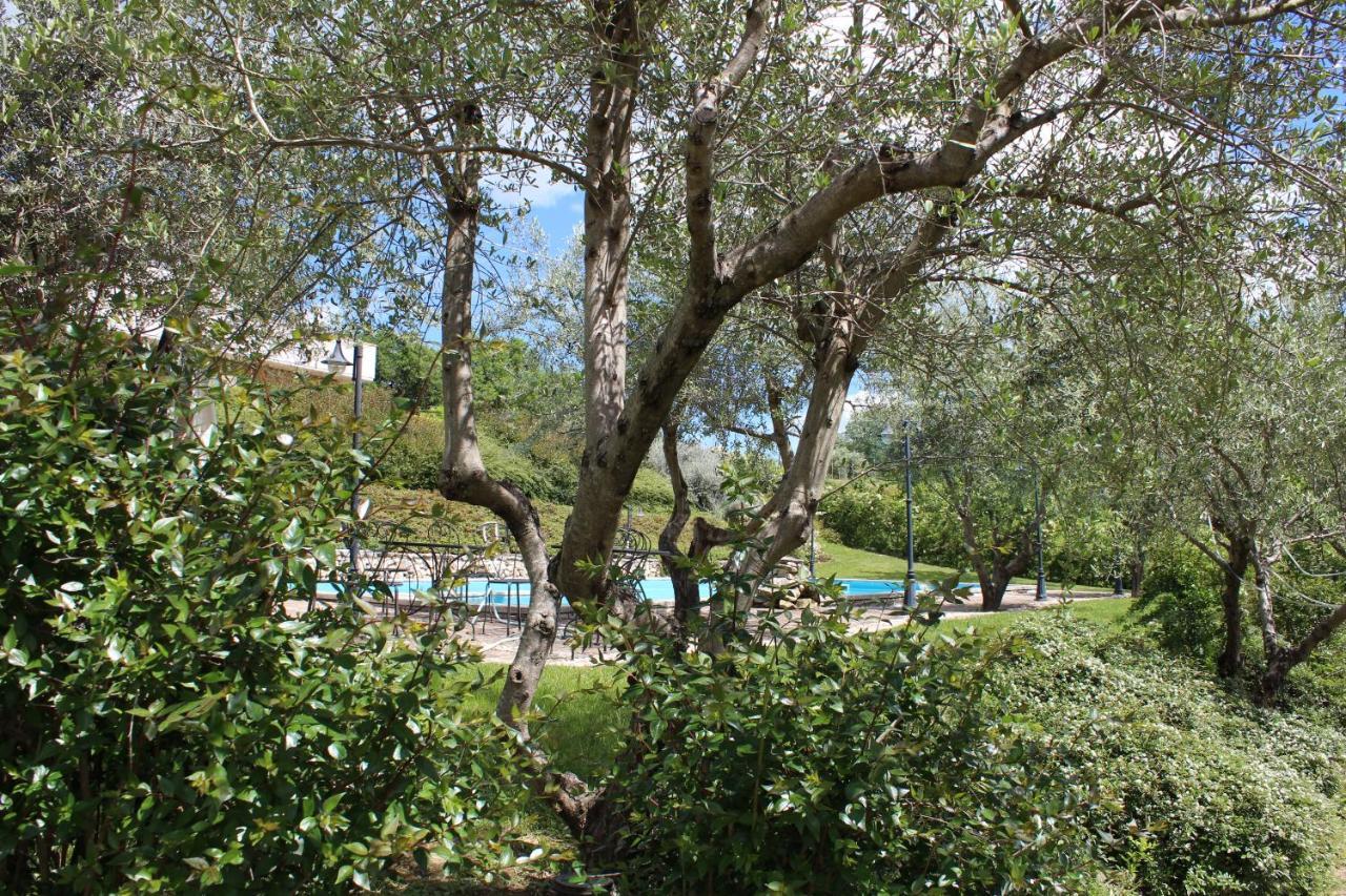 Agriturismo La Solagna Villa Montebello di Bertona Dış mekan fotoğraf